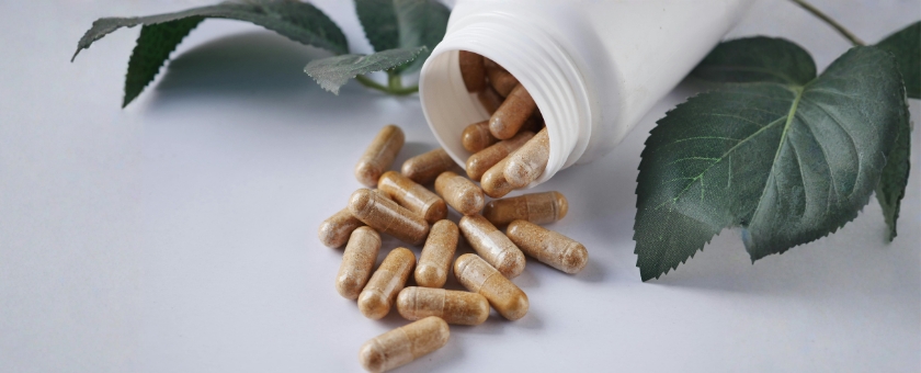 vitamin-k-capsules-tablets-vitamin-mineral-supplement-k2